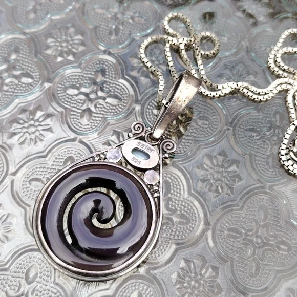RARE SAJEN Sterling Silver Amethyst Purple Cats Eye Spiral Pearl Pendant w Chain